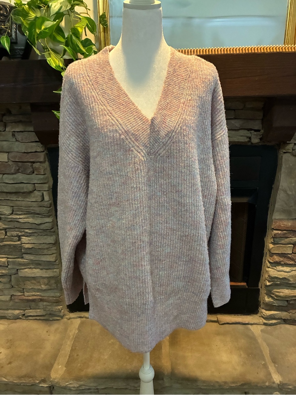 LC Lauren Conrad Dusty Rose V-Neck Knit Sweater